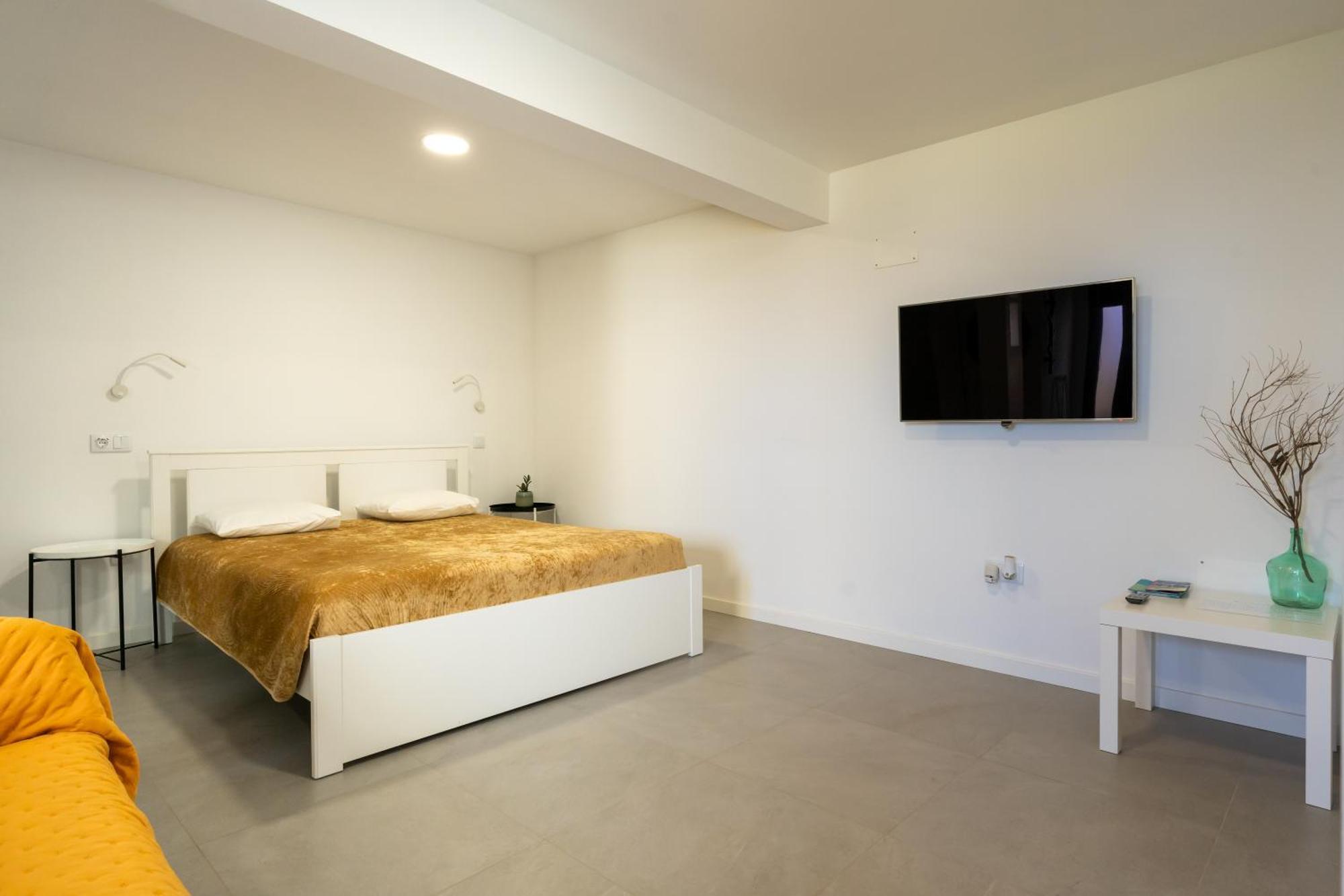 Sun Hill Apartment Санта Крус Екстериор снимка