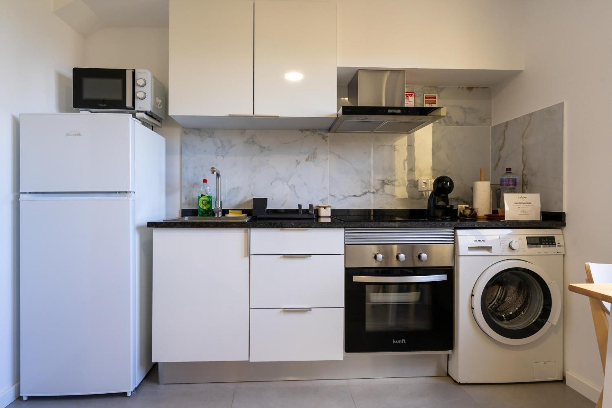 Sun Hill Apartment Санта Крус Екстериор снимка